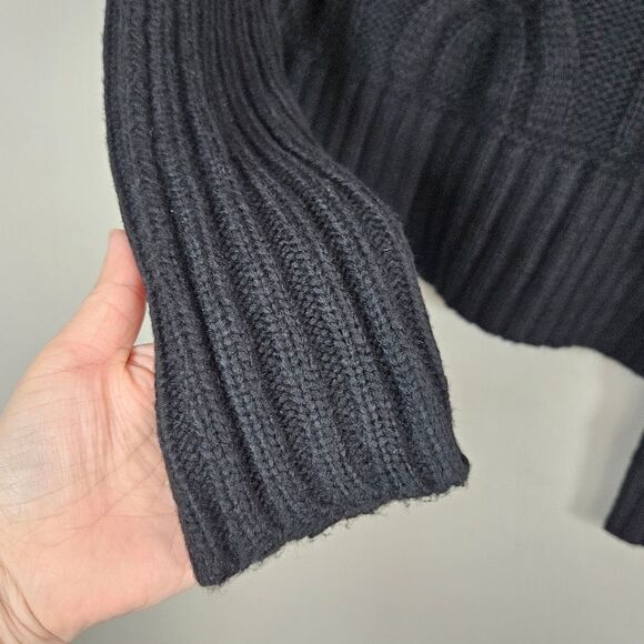 Express Black Cable Knit Turtleneck Sweater NWT Woman's Size Small - Picture 4 of 8